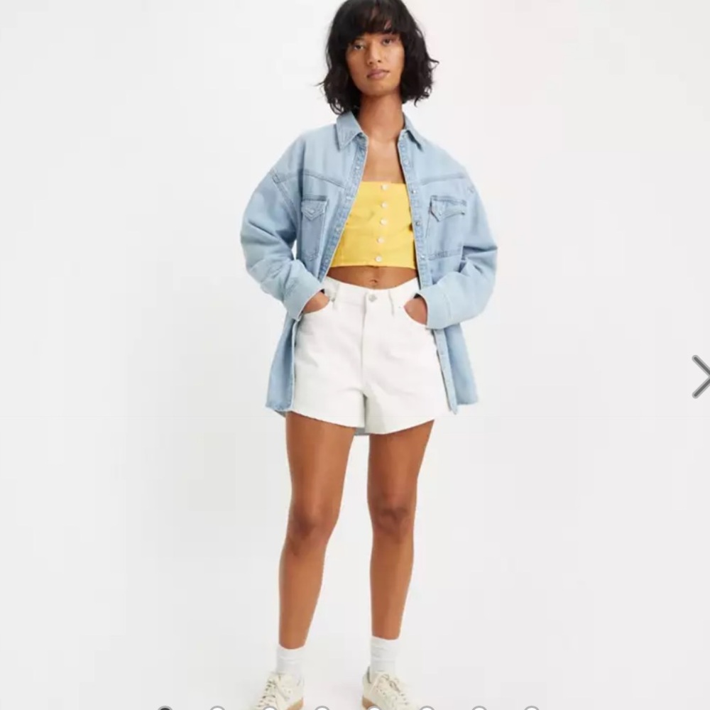 Levi’s High Loose Short in White